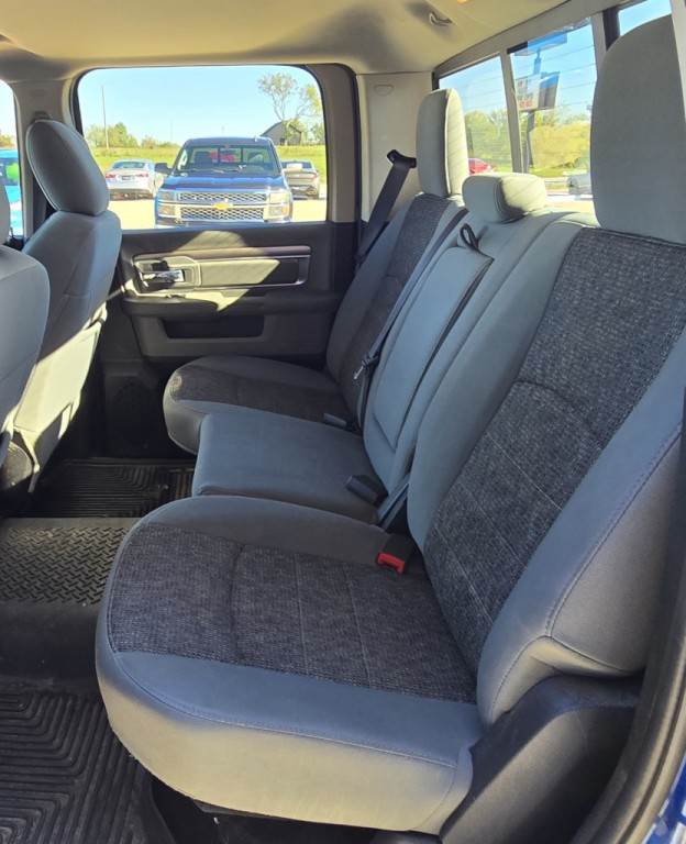 2017 RAM 1500 Image 15