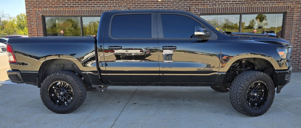 2019 RAM 1500 Image 2
