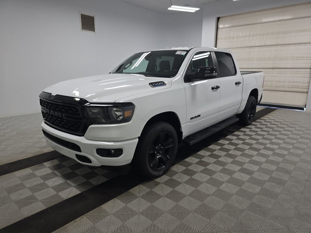 2023 RAM 1500 Image 3