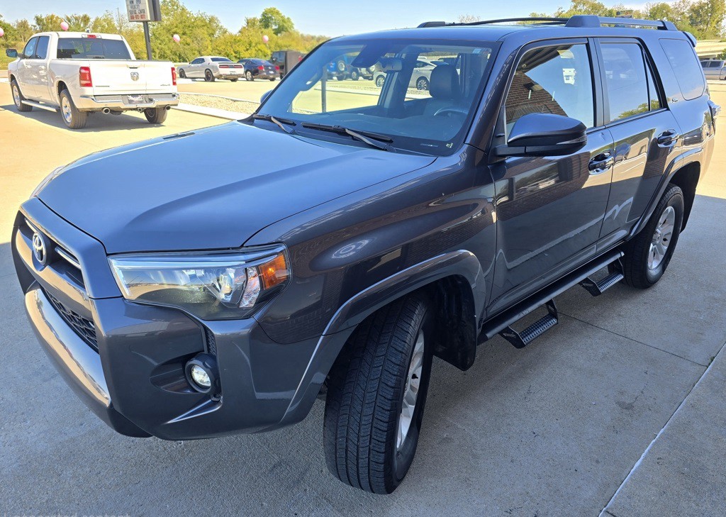 2023 Toyota 4Runner Image 6