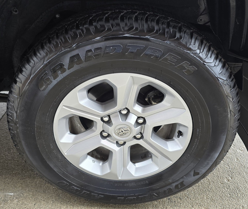 2023 Toyota 4Runner Image 13