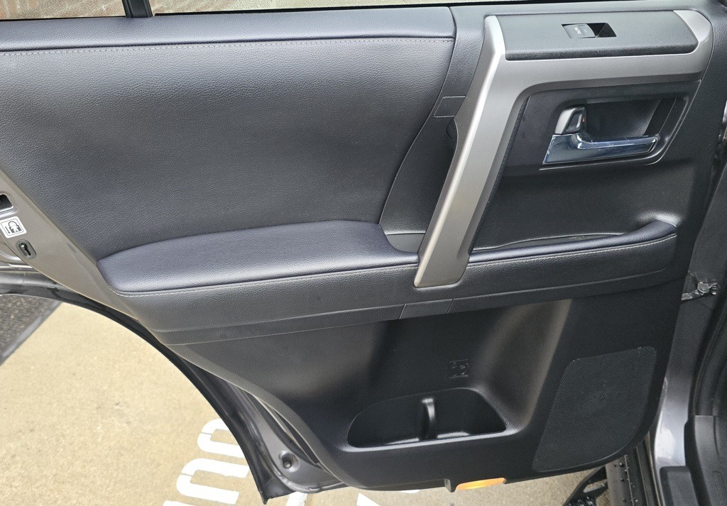 2023 Toyota 4Runner Image 33