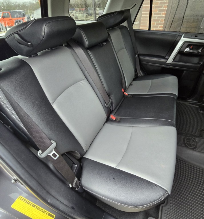 2023 Toyota 4Runner Image 42