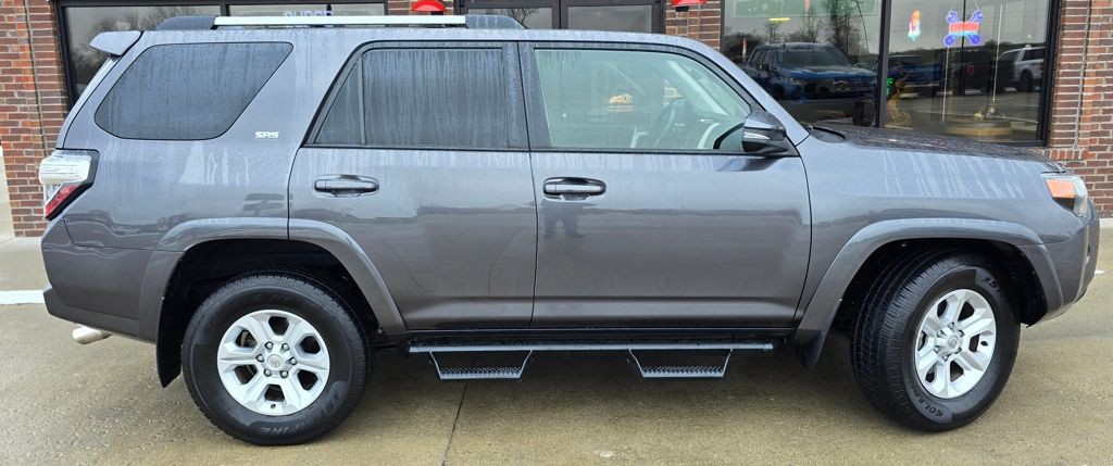 2023 Toyota 4Runner Image 4