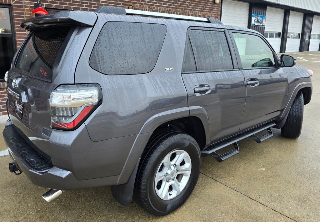 2023 Toyota 4Runner Image 6