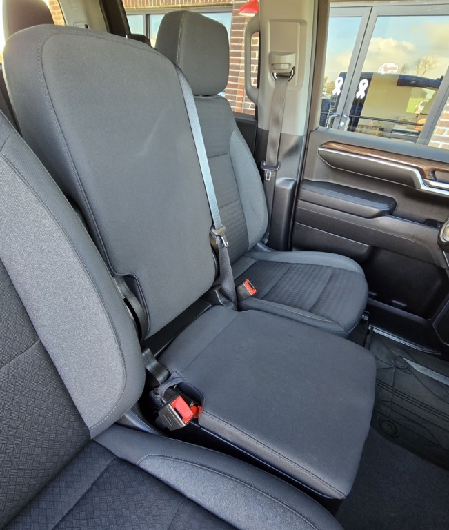 2022 Chevrolet Silverado 1500 Image 38