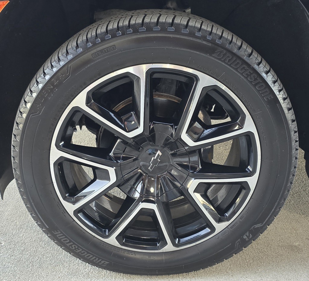 2022 Chevrolet Tahoe Image 13
