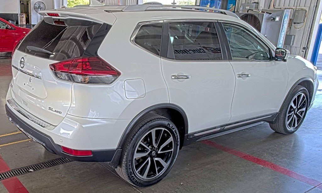 2019 Nissan Rogue Image 4