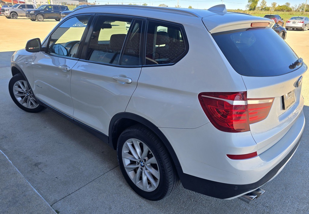 2017 BMW X3 Image 6