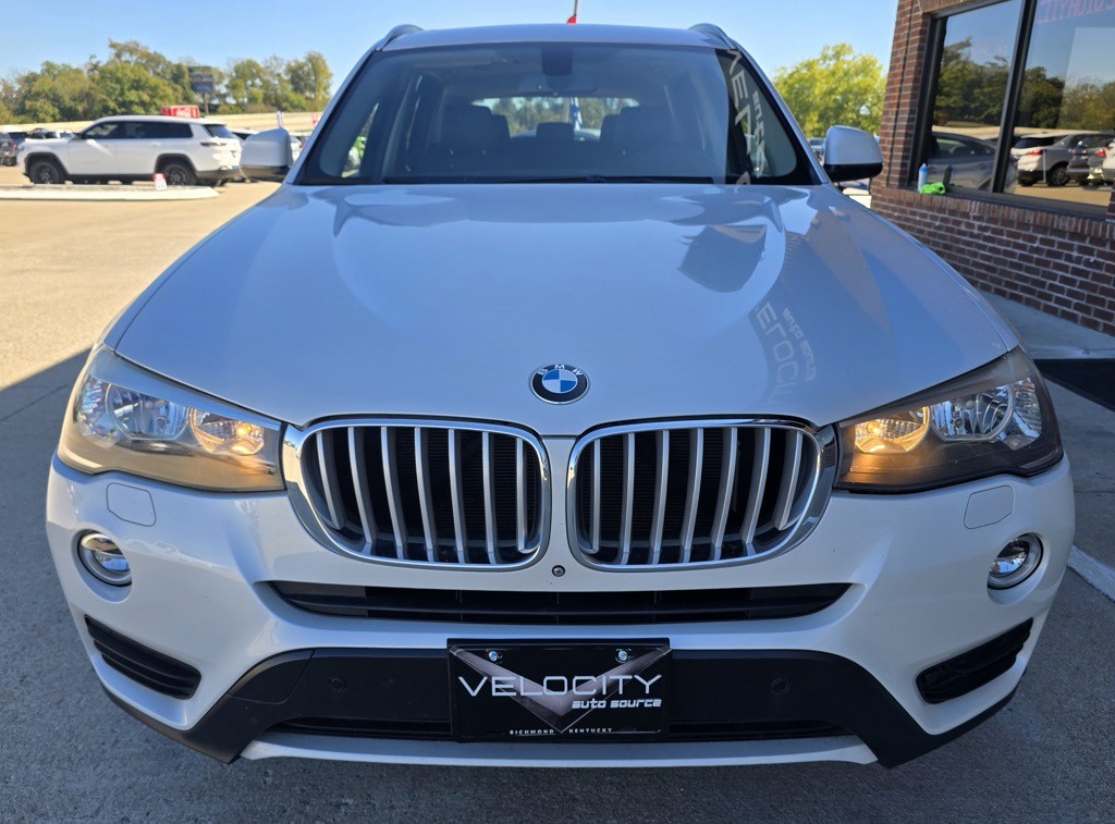 2017 BMW X3 Image 8