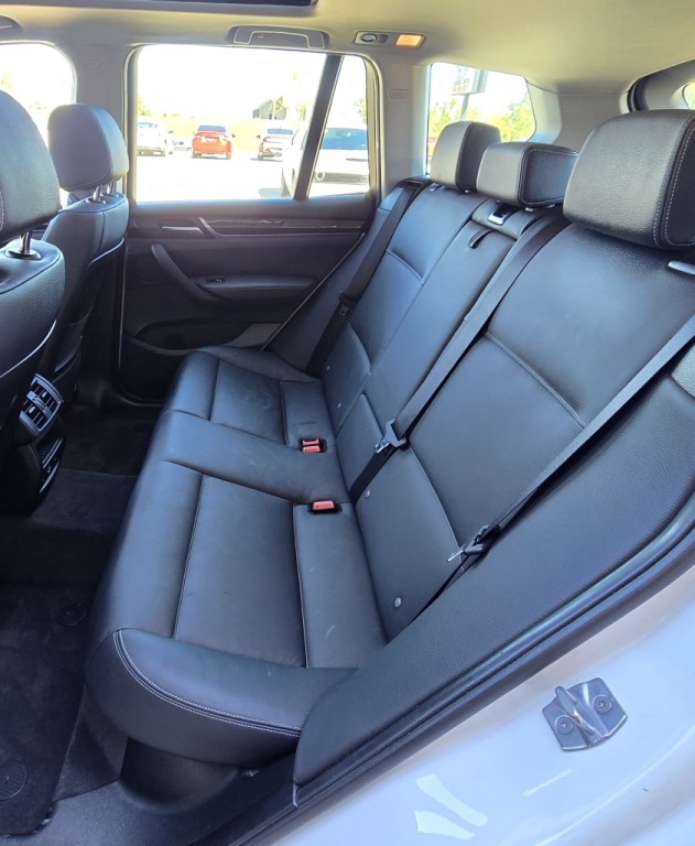 2017 BMW X3 Image 20