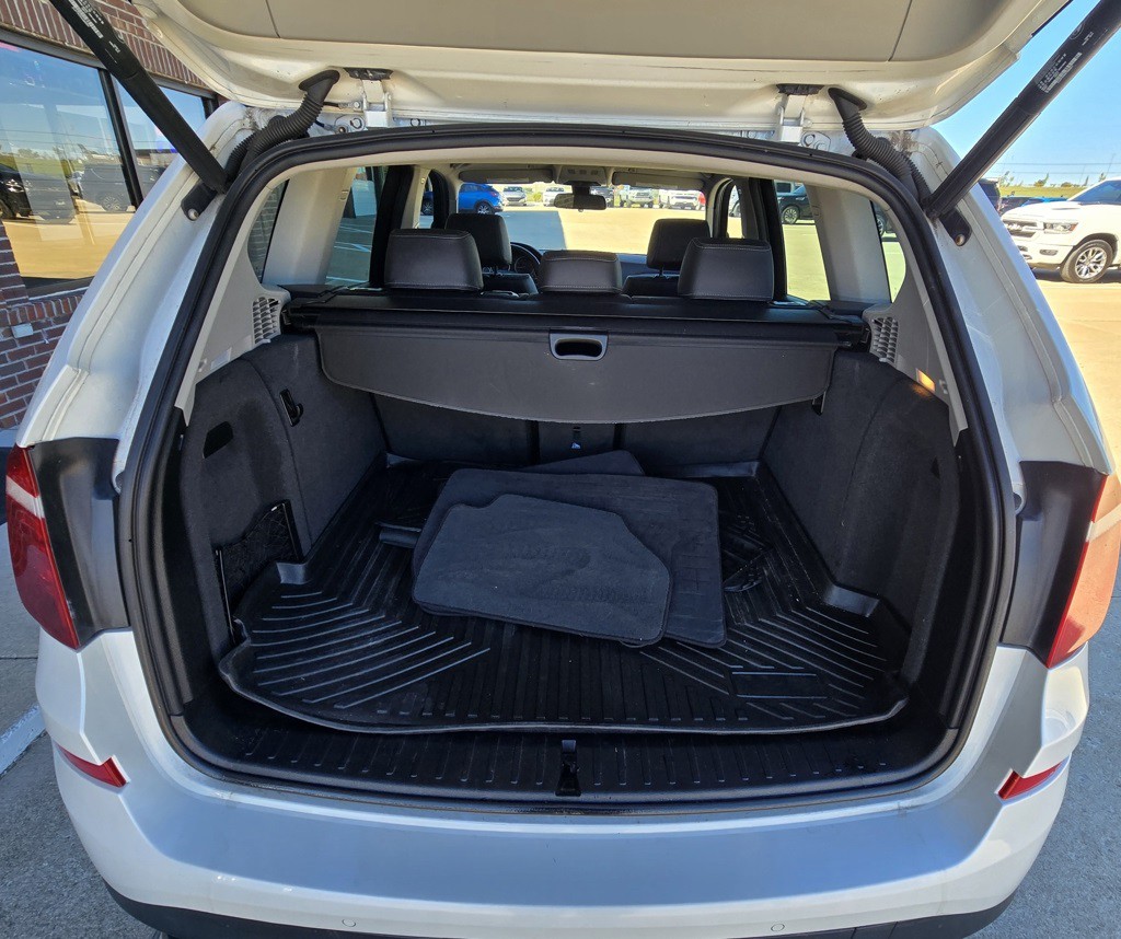 2017 BMW X3 Image 21
