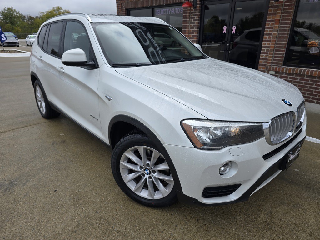 2017 BMW X3 Image 2