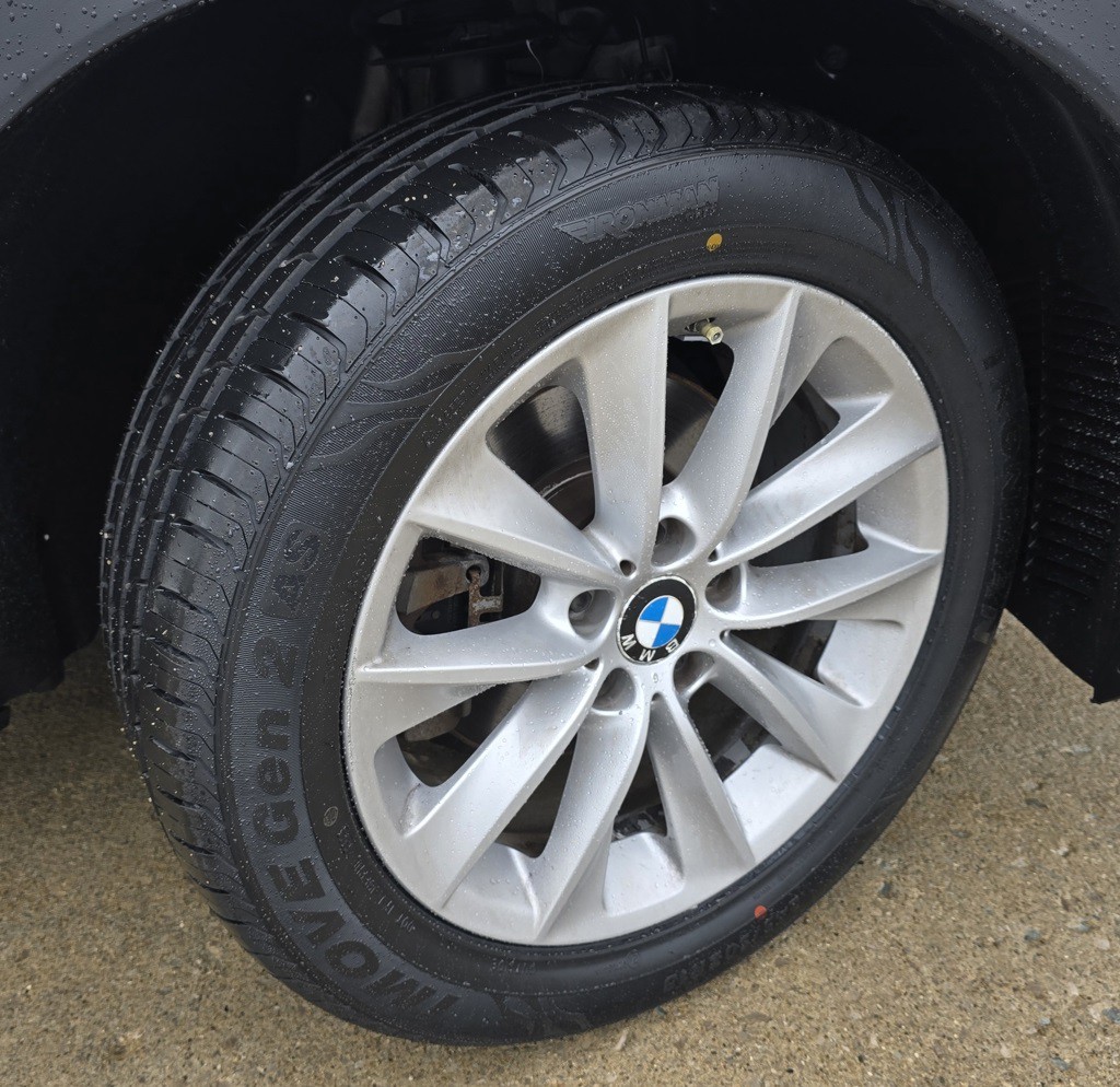 2017 BMW X3 Image 11