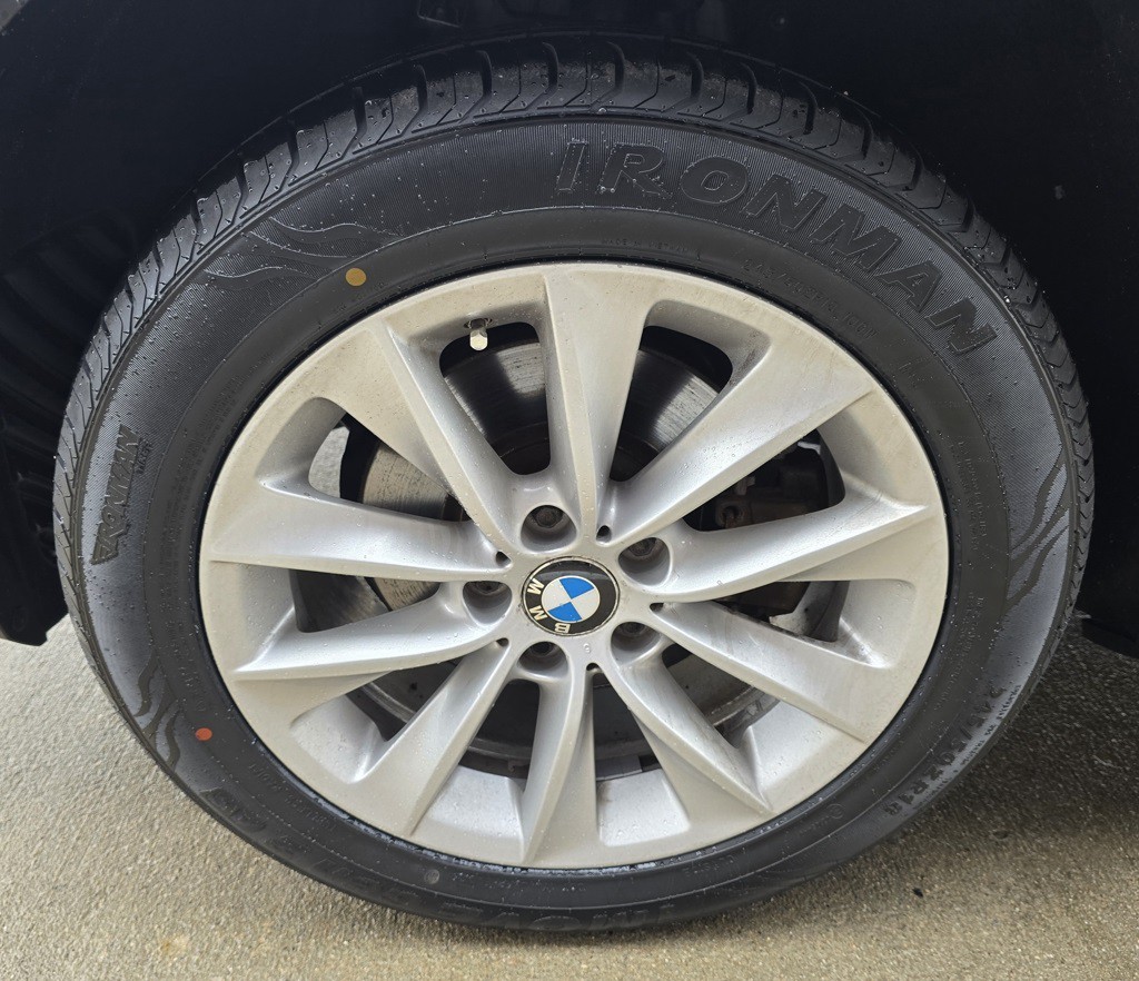 2017 BMW X3 Image 14