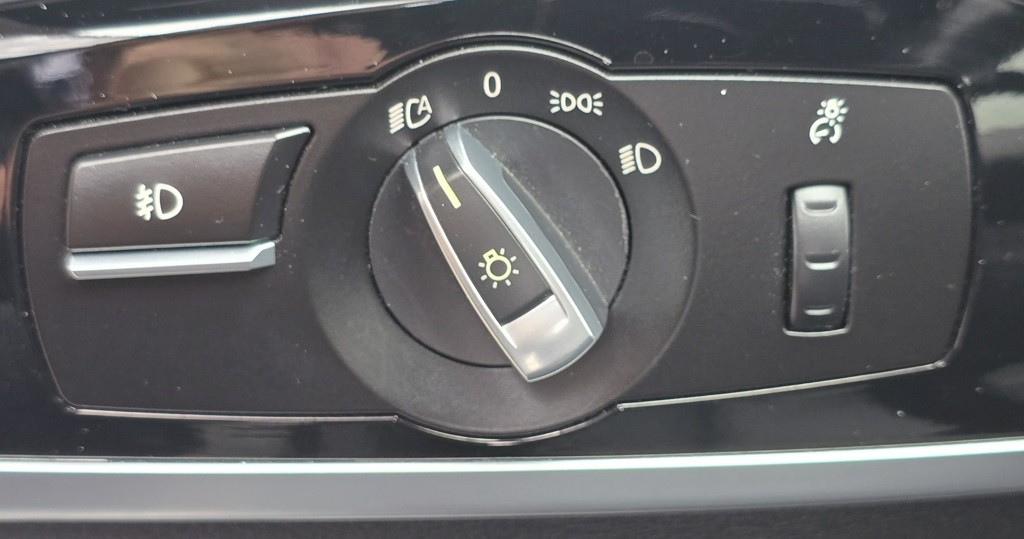 2017 BMW X3 Image 19