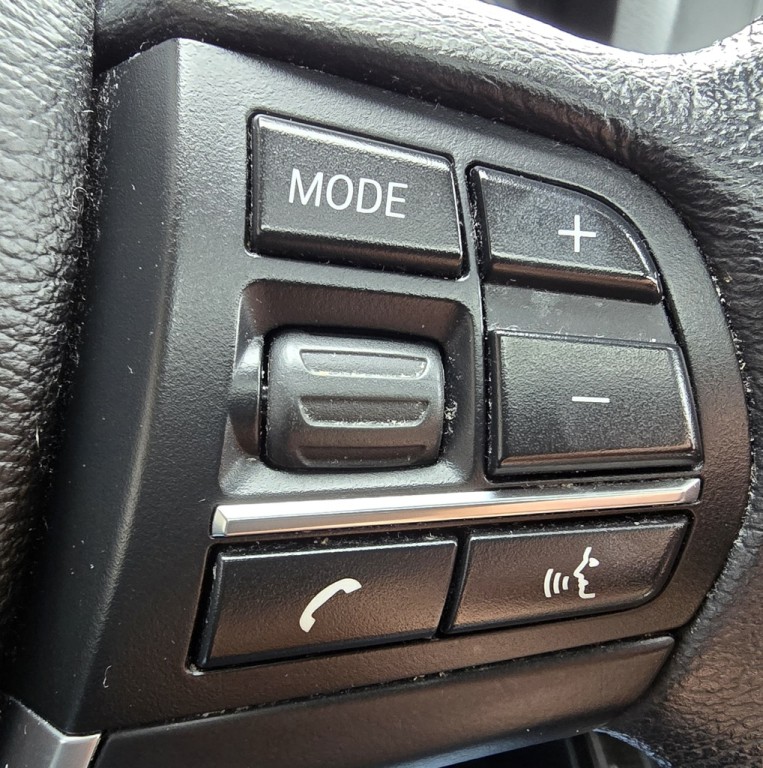 2017 BMW X3 Image 24