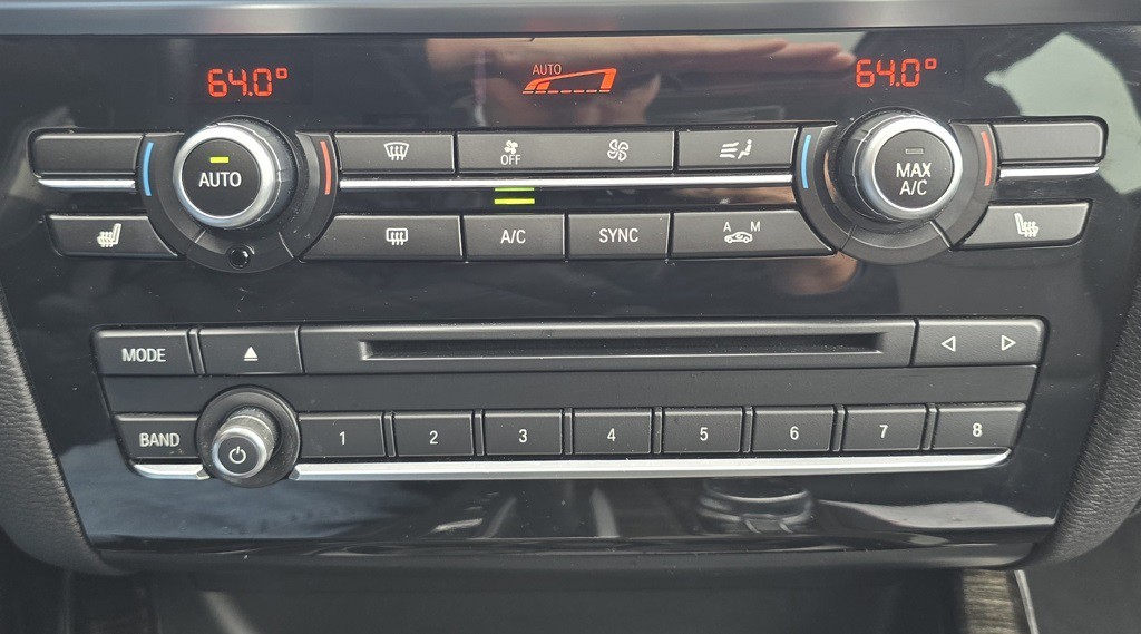 2017 BMW X3 Image 27