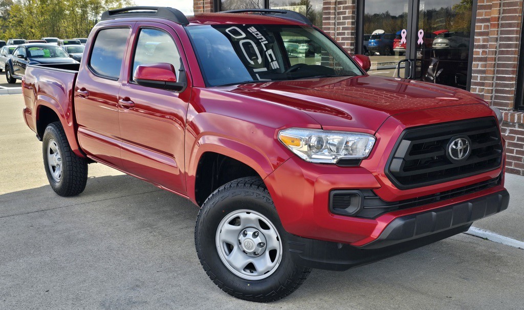 2022 Toyota Tacoma Image 2