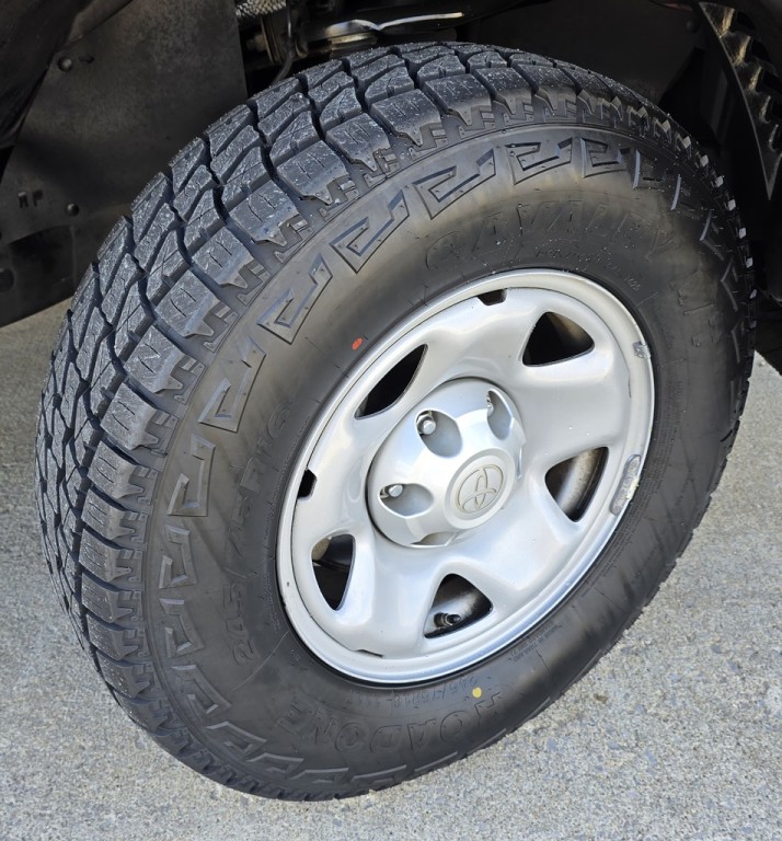 2022 Toyota Tacoma Image 13