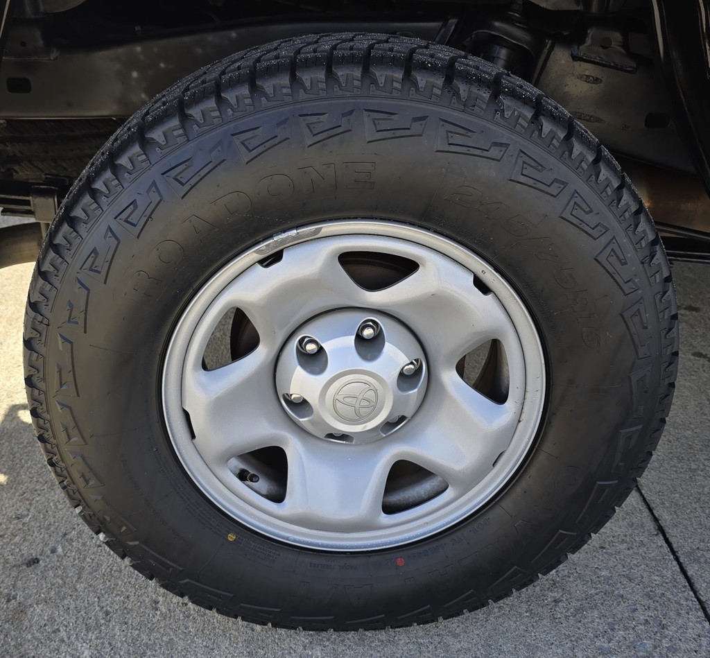 2022 Toyota Tacoma Image 14