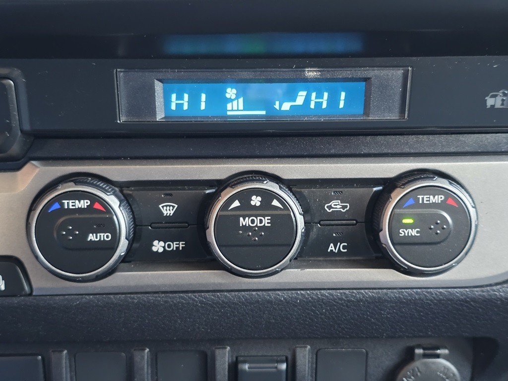 2022 Toyota Tacoma Image 31