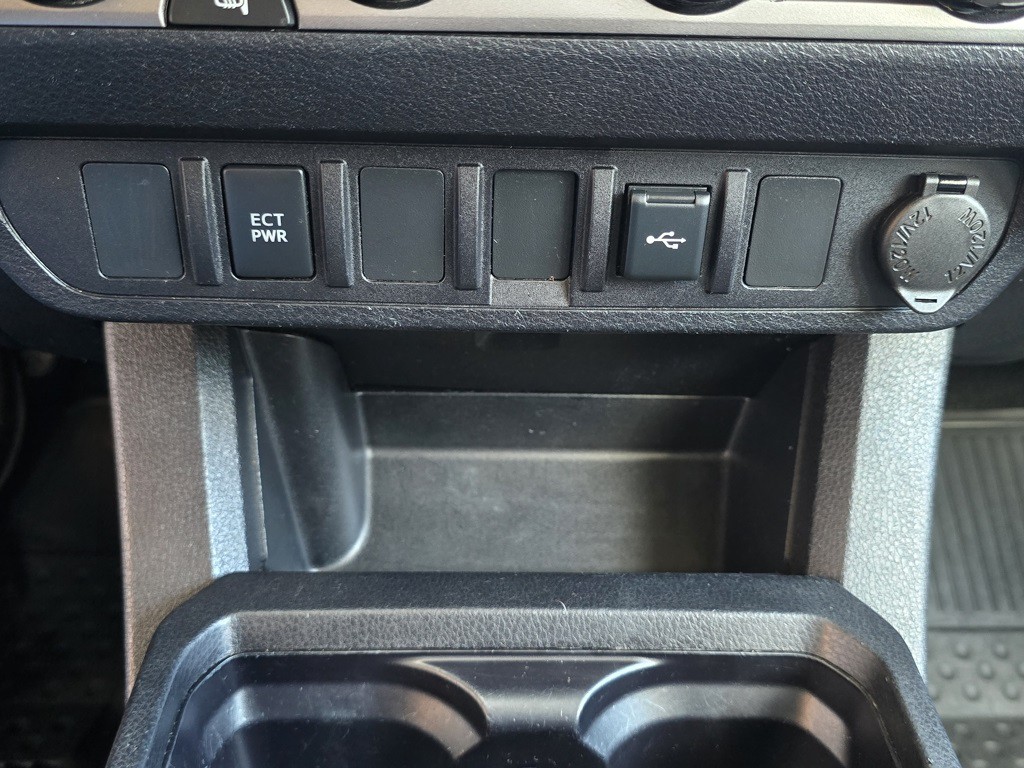 2022 Toyota Tacoma Image 34