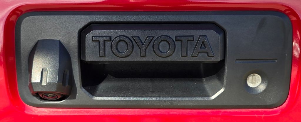 2022 Toyota Tacoma Image 9