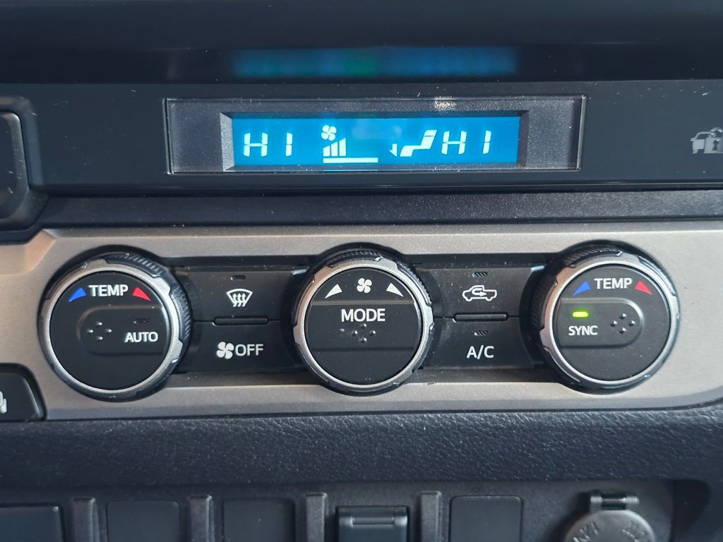 2022 Toyota Tacoma Image 31