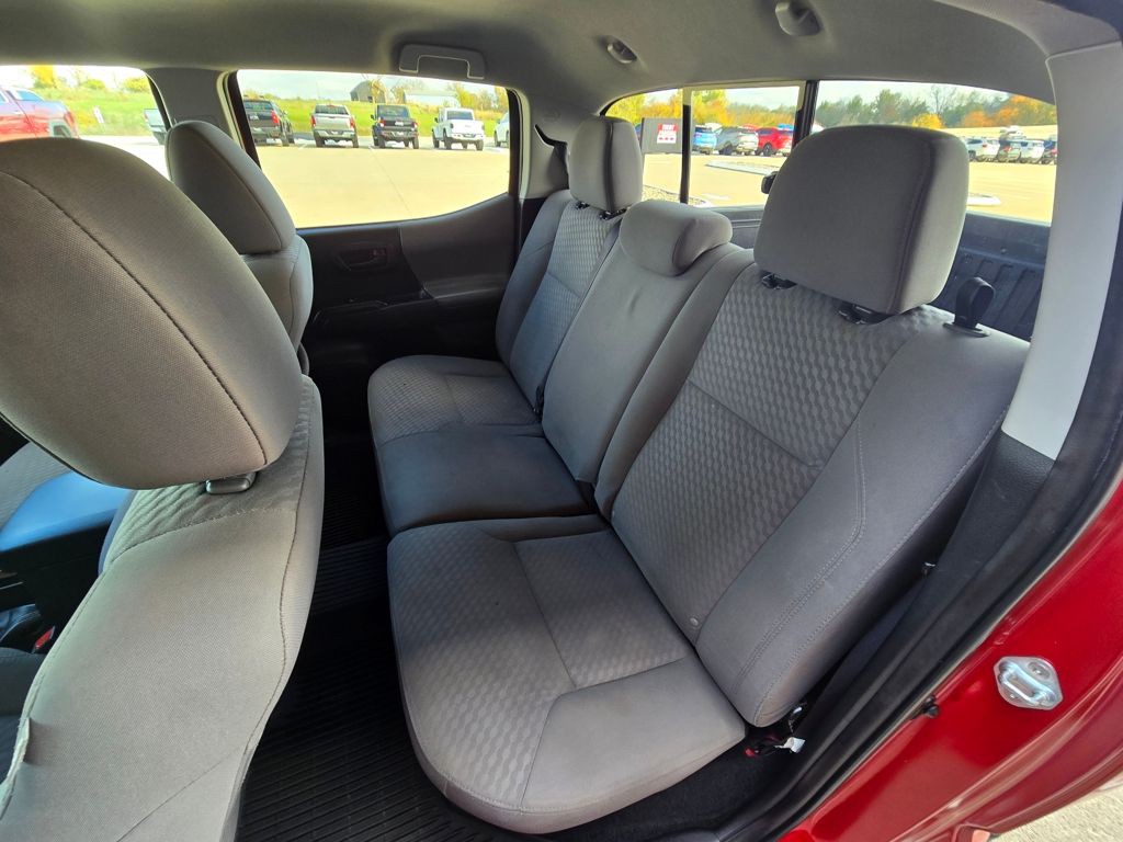 2022 Toyota Tacoma Image 37