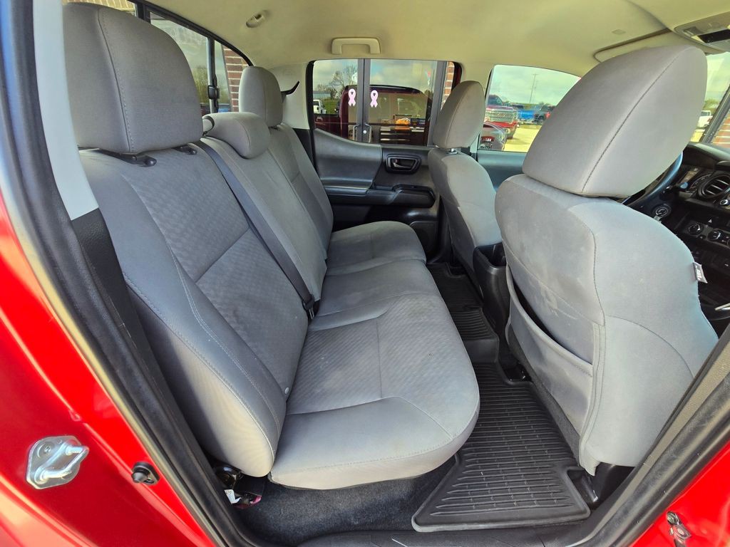 2022 Toyota Tacoma Image 43