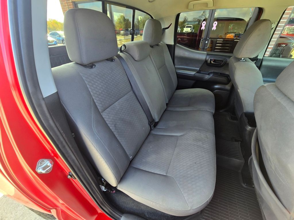 2022 Toyota Tacoma Image 44