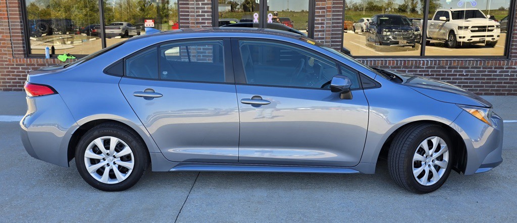 2022 Toyota Corolla Image 2