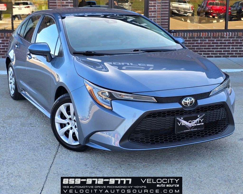2022 Toyota Corolla Image 1
