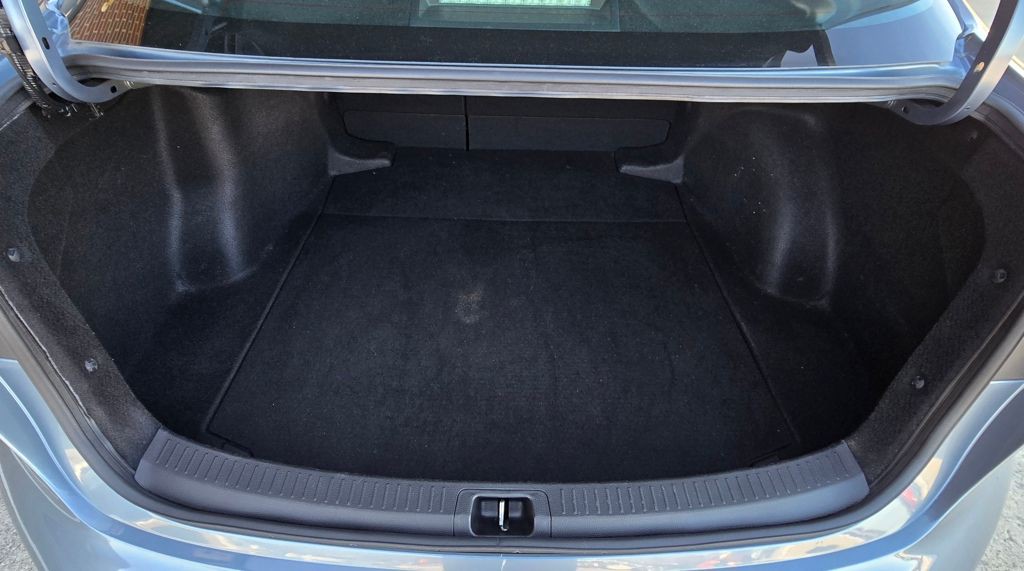 2022 Toyota Corolla Image 39