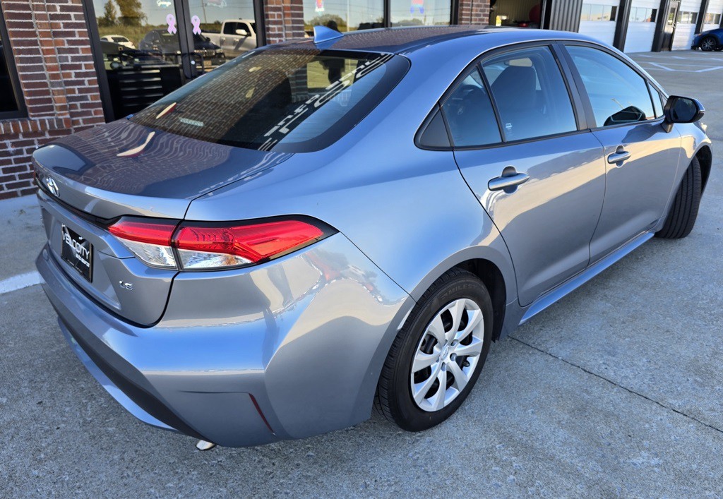 2022 Toyota Corolla Image 3