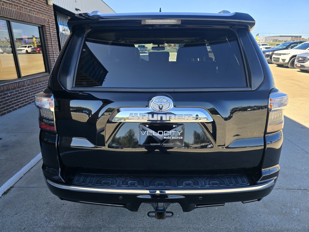 2019 Toyota 4Runner Image 5