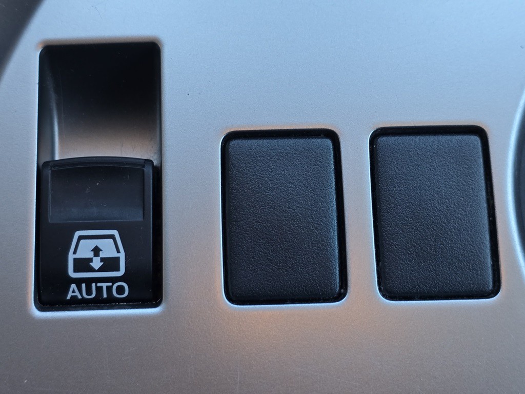 2019 Toyota 4Runner Image 13