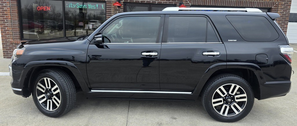 2018 Toyota 4Runner Image 4