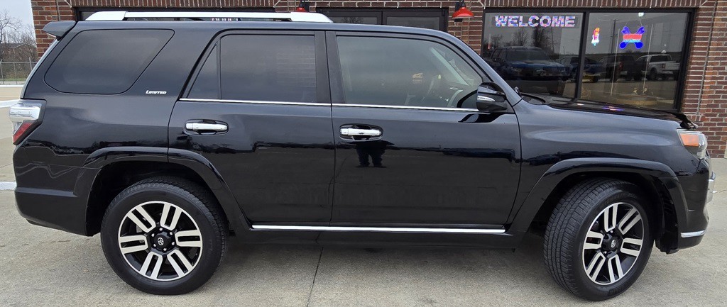 2018 Toyota 4Runner Image 5