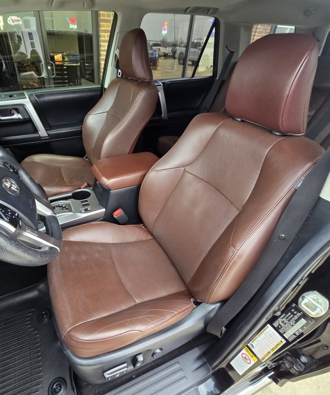 2018 Toyota 4Runner Image 19