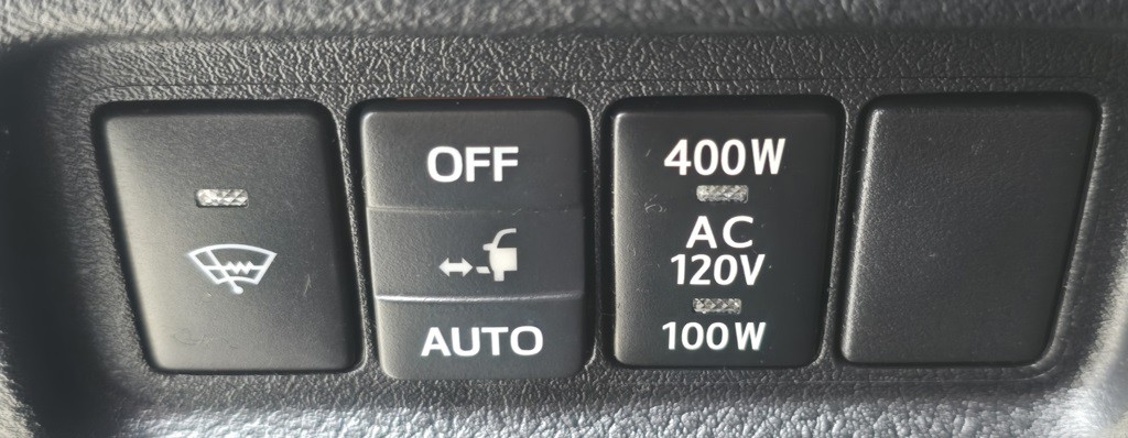 2018 Toyota 4Runner Image 21