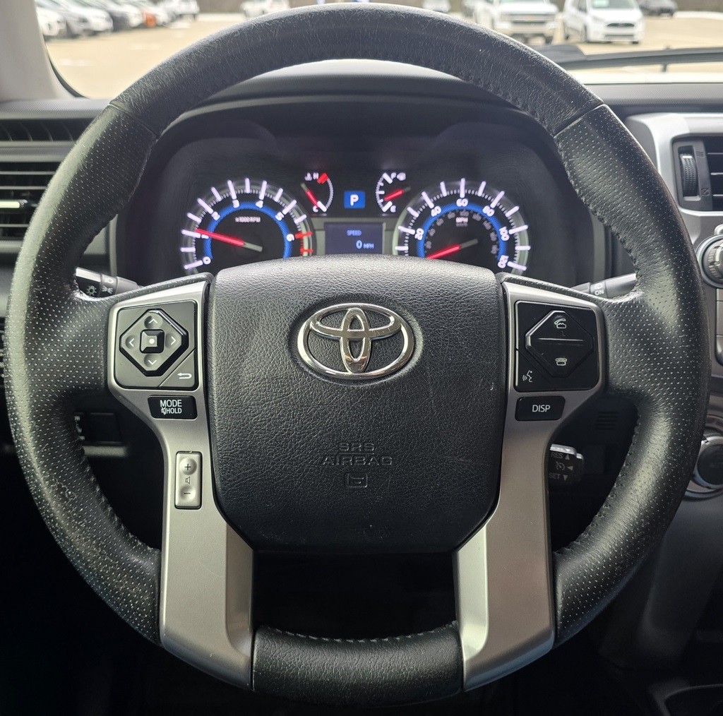 2018 Toyota 4Runner Image 23