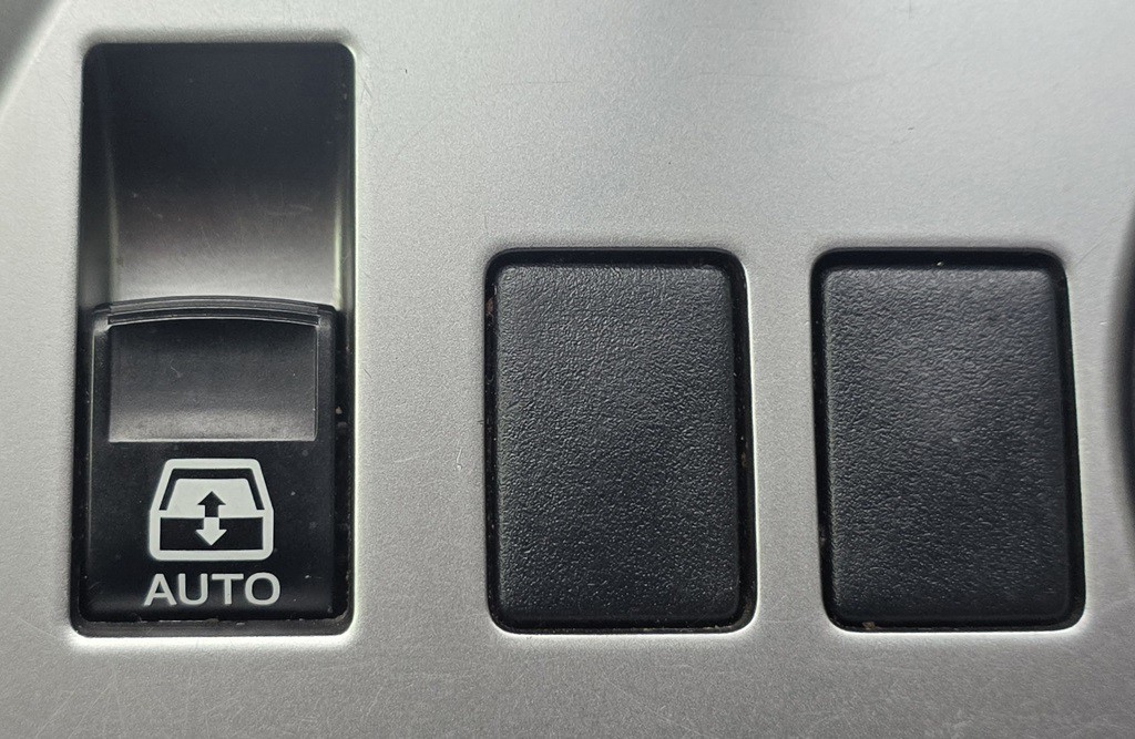 2018 Toyota 4Runner Image 34