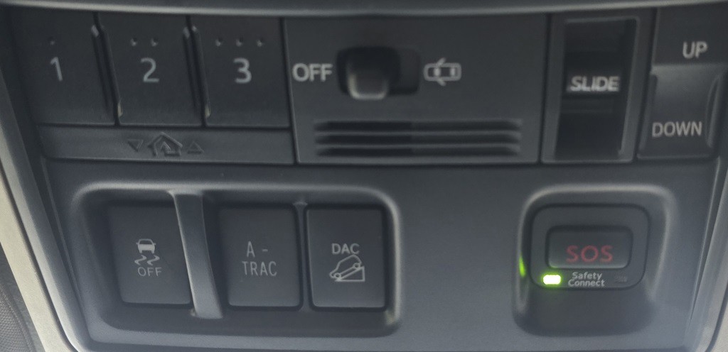 2018 Toyota 4Runner Image 35