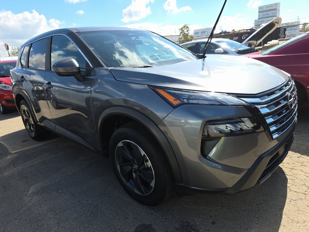 2024 Nissan Rogue Image 1