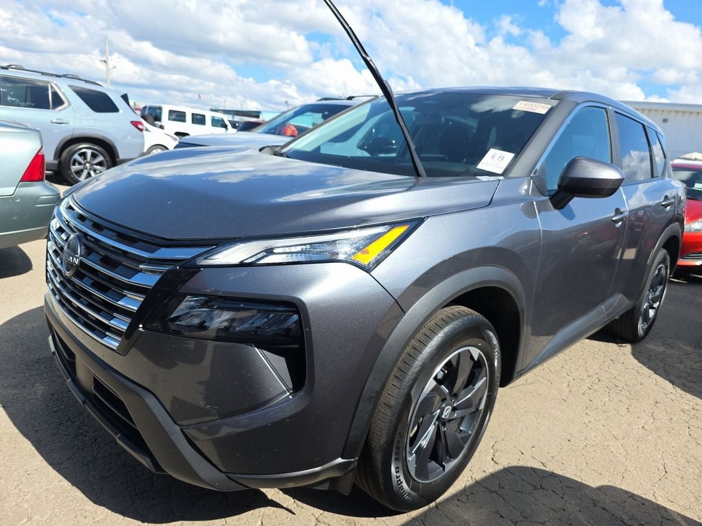 2024 Nissan Rogue Image 3