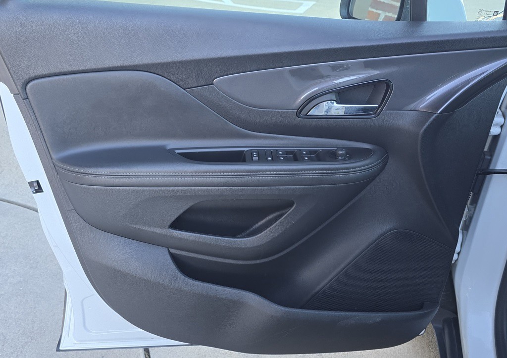 2022 Buick Enclave Image 14