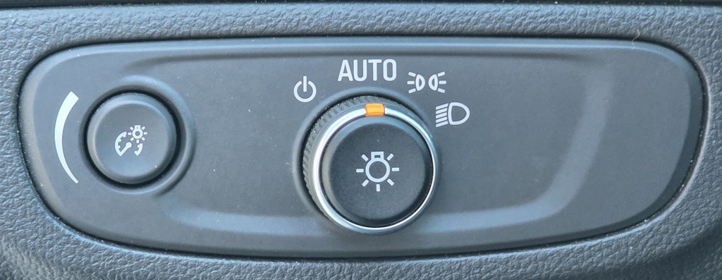 2022 Buick Enclave Image 18