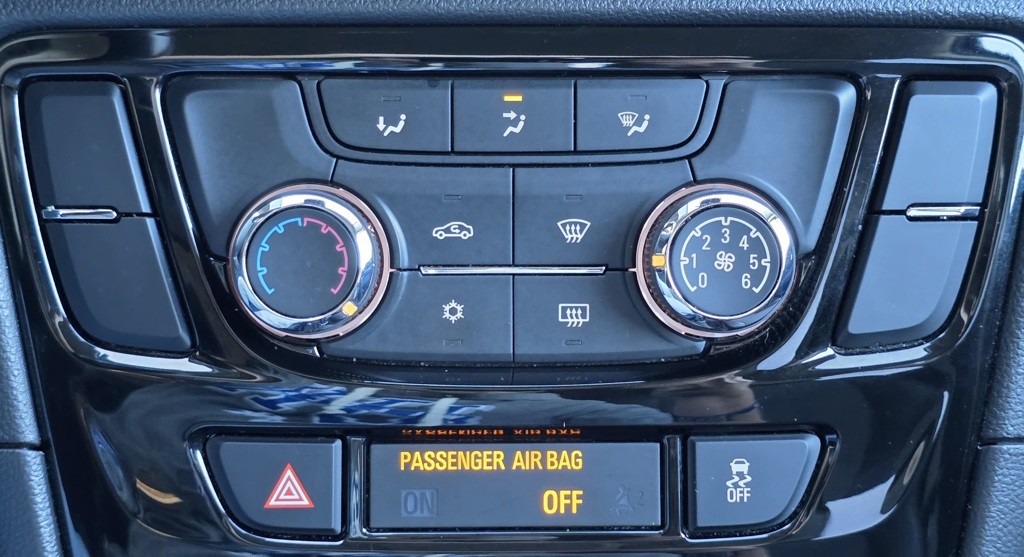 2022 Buick Enclave Image 25